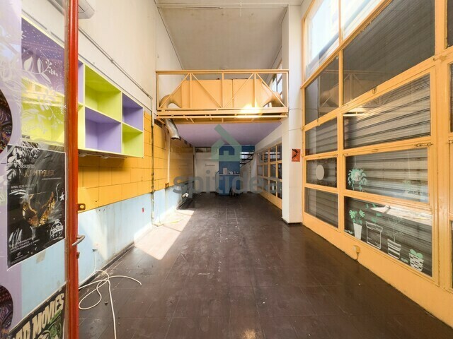 Commercial property for rent Athens (Exarcheia) Store 57 sq.m.