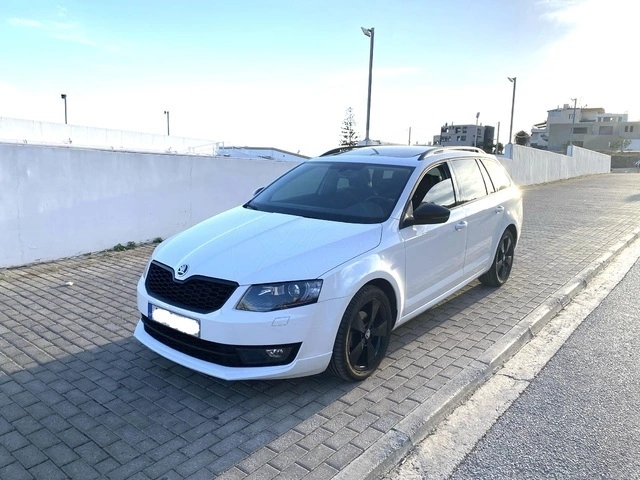 SKODA OCTAVIA Combi Elegance GreenTec