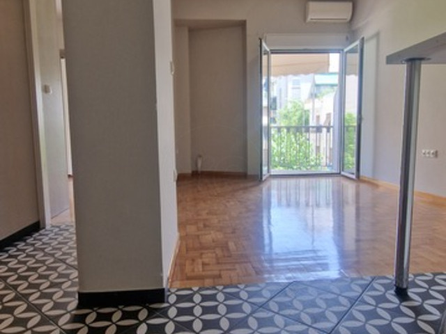 Home for sale Athens (Agios Nikolaos) Apartment 43 sq.m. renovated