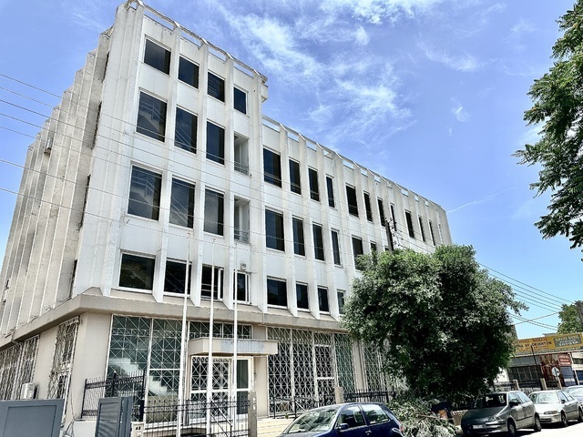 Commercial property for rent Peristeri (Nea Kolokinthou) Building 1.530 sq.m.
