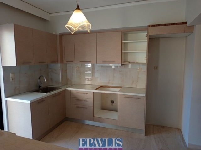 Residencia en alquiler El Pireo (Callipoli) Piso 87 m² renovado