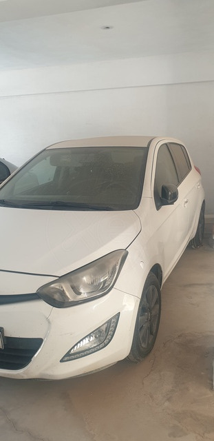 Φωτογραφία για μεταχειρισμένο HYUNDAI i20 L του 2012 στα 4.300 €