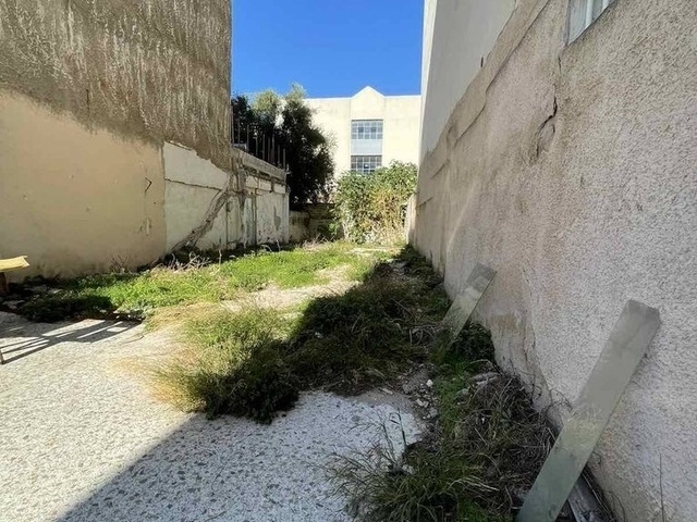 Terrenos en venta Drapetsona (Agios Dionisios) Terreno 137 m²