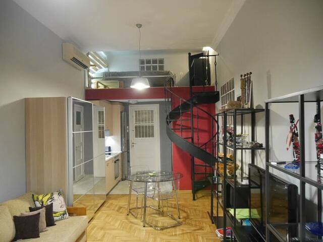 Home for rent Athens (Mets) Apartment 35 sq.m. furnished