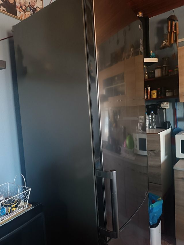 Εικόνα 1 από 2 - Ψυγειοκαταψύκτης - Νομός Αττικής >  Υπόλοιπο Αττικής