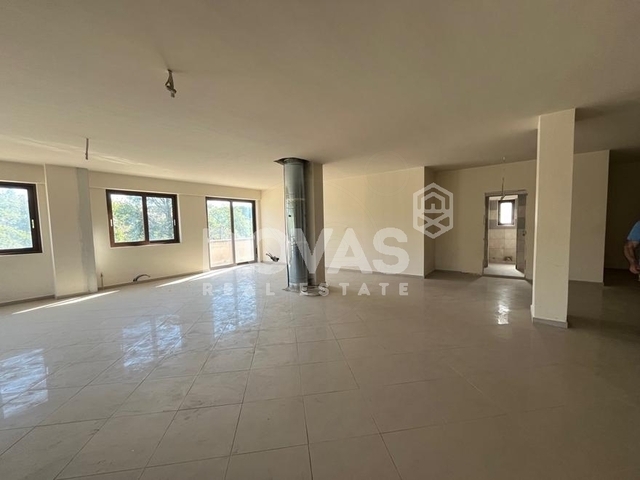 Commercial property for rent Stamata Hall 150 sq.m.