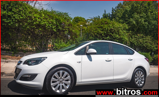 Φωτογραφία για μεταχειρισμένο OPEL ASTRA DREAM SEDAN 1.6 136HP-GR του 2018 στα 12.300 €