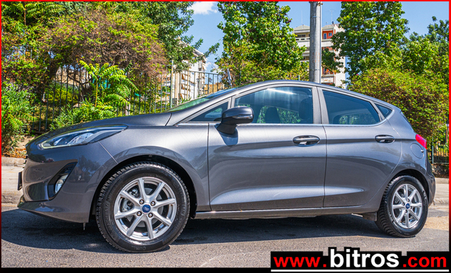 Φωτογραφία για μεταχειρισμένο FORD FIESTA 1.0 ECOBOOST 125HP Mild Hybrid EV TITANIUM NAVI του 1921 στα 15.000 €