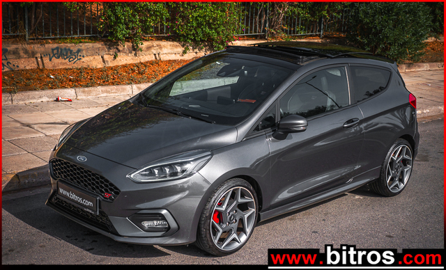 Φωτογραφία για μεταχειρισμένο FORD FIESTA VIII PANORAMA ST 1.5 EcoBoost 200Hp Ultimate του 1920 στα 21.700 €