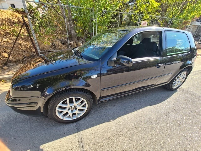 VW GOLF Pacific