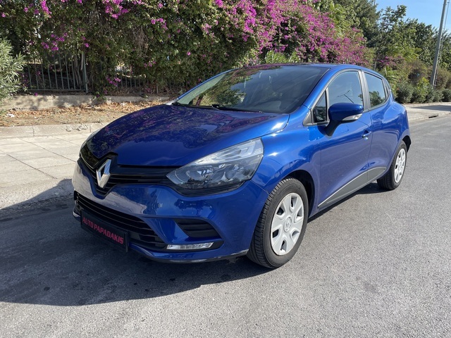 Φωτογραφία για μεταχειρισμένο RENAULT CLIO AUTHENTIC DIESEL ΕΥΚΑΙΡΙΑ  του 2018 στα 9.899 €