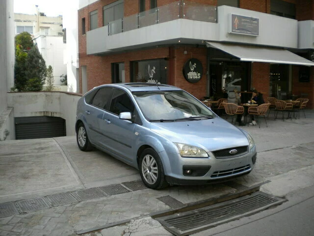 FORD FOCUS