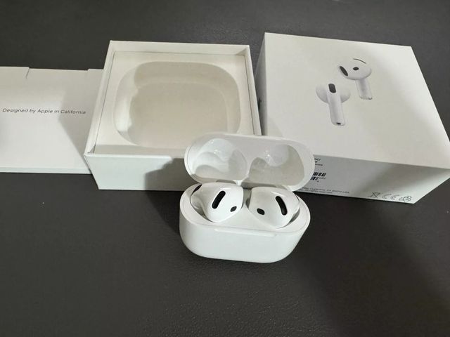Εικόνα 1 από 6 - Airpods 4 Refurbished Με ANC - Πελοπόννησος >  Ν. Αχαΐας