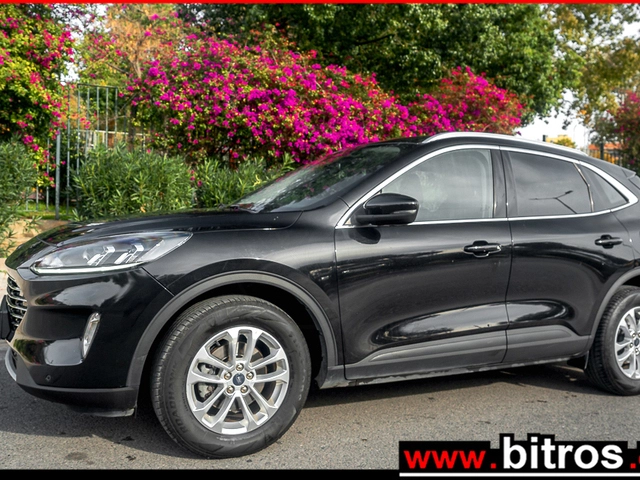 FORD KUGA 1.5T 150HP TITANIUM -GR