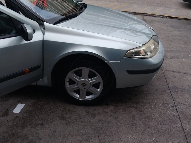 RENAULT LAGUNA