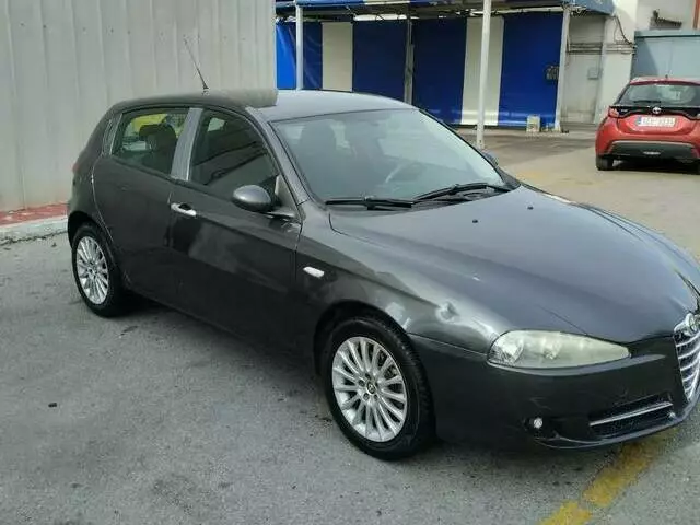 ALFA_ROMEO 147 T.Spark