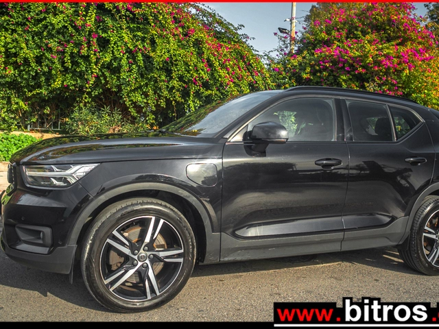 VOLVO XC40 R-DESIGN ΔΕΡΜΑ T5 TWIN ENGINE PHEV 262HP DCT-7