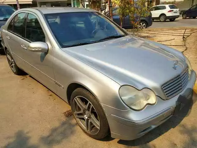 MERCEDES C_200 Luxury