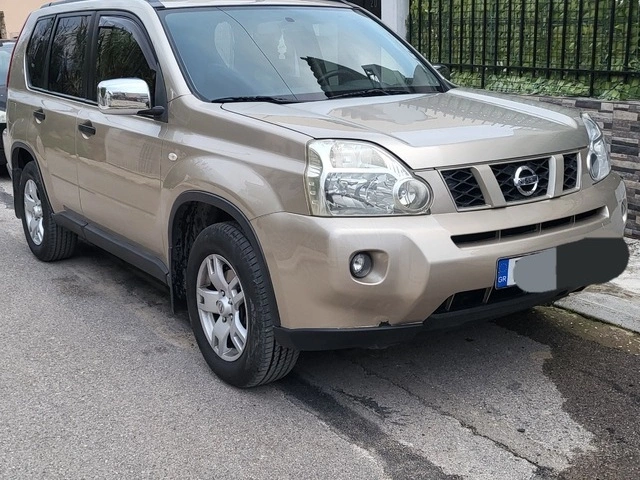 NISSAN X_TRAIL