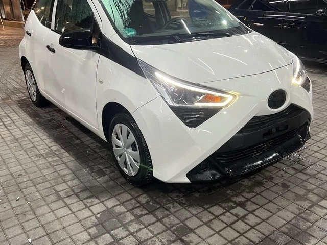 TOYOTA AYGO