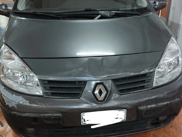 RENAULT SCENIC