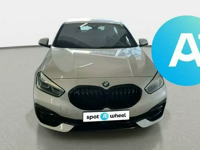 BMW 118I Sport line M sport