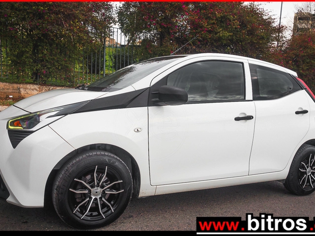 TOYOTA AYGO X-CITY 1.0 5Θ 72hp ΕΛΛΗΝΙΚΟ+BOOK SER/CE