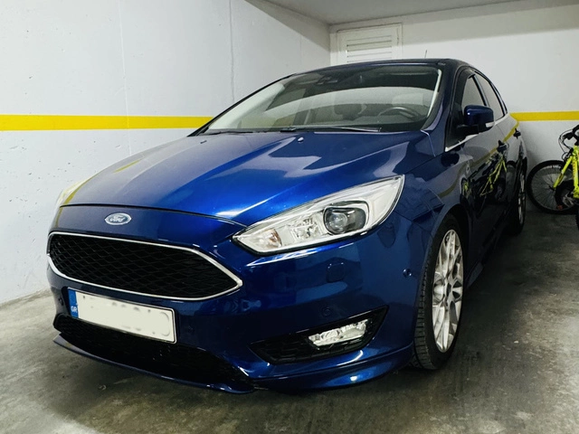 FORD FOCUS TITANIUM X