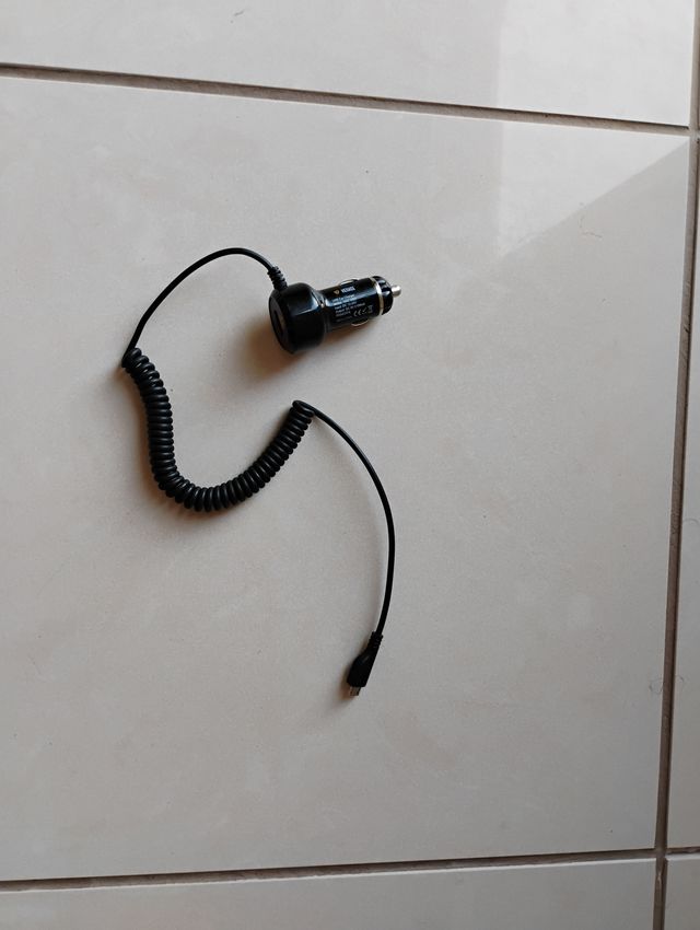 Εικόνα 1 από 1 - Φορτιστής -  Βόρεια & Ανατολικά Προάστια >  Κηφισιά