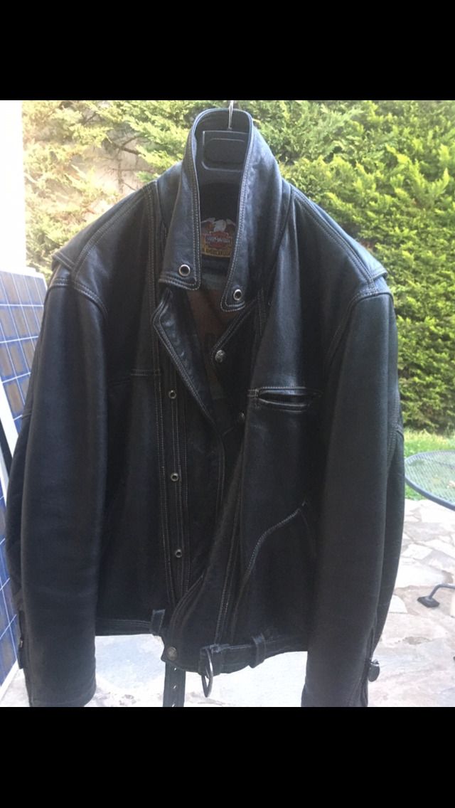 Εικόνα 1 από 3 - Μπουφάν ανδρικό -  Βόρεια & Ανατολικά Προάστια >  Μαρούσι