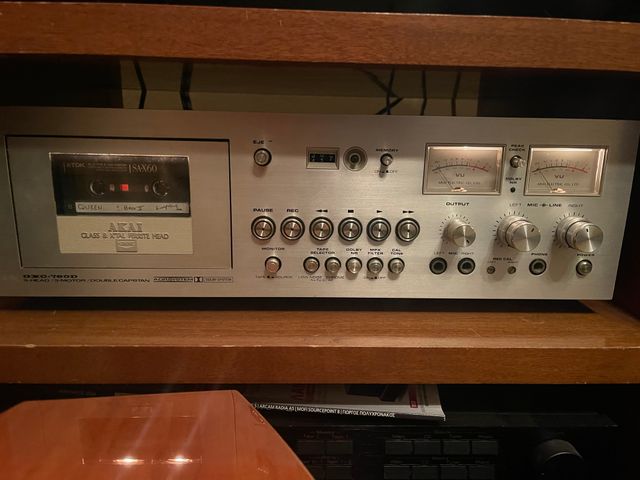 Εικόνα 1 από 3 - Κασετόφωνο -  Κεντρικά & Δυτικά Προάστια >  Περιστέρι