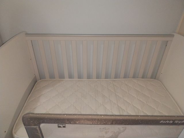 Εικόνα 1 από 4 - Βρεφική κούνια -  Υπόλοιπο Πειραιά >  Κορυδαλλός