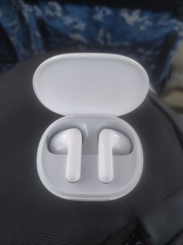 Εικόνα 1 από 1 - Ακουστικά Xiaomi Redmi Buds 4lite -  Κεντρικά & Δυτικά Προάστια >  Περιστέρι