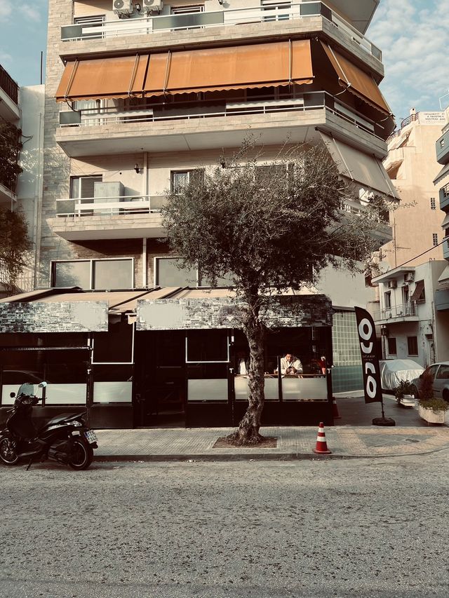 Εικόνα 1 από 7 - Καφετέρια Μπαρ -  Κέντρο Αθήνας >  Νέος Κόσμος