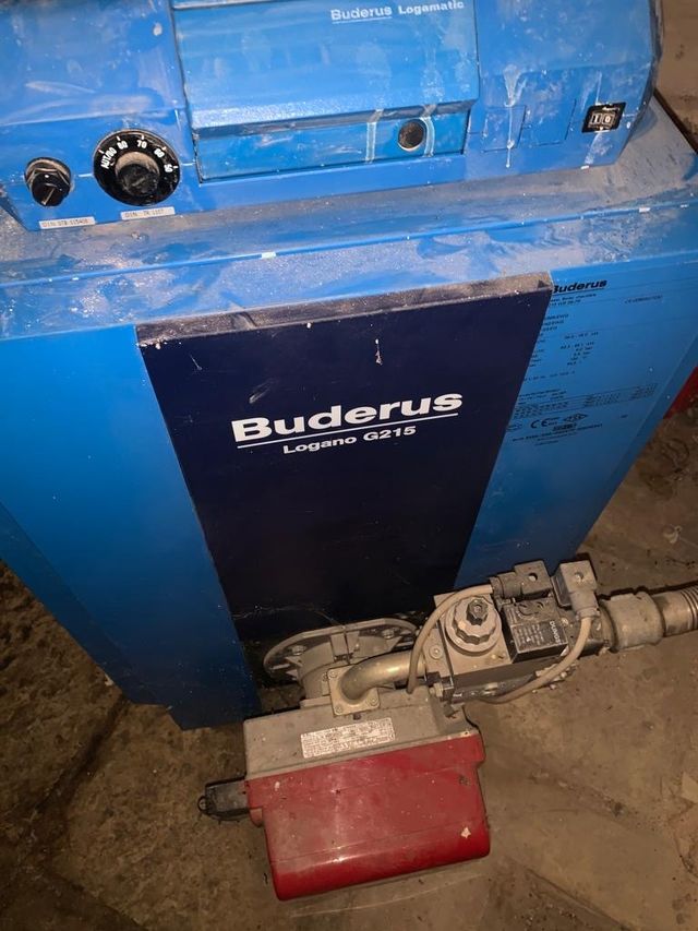 Εικόνα 1 από 4 - Buderus Λεβητας -  Βόρεια & Ανατολικά Προάστια >  Αγία Παρασκευή