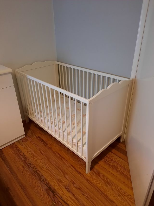 Εικόνα 1 από 1 - Κρεβάτι -  Βόρεια & Ανατολικά Προάστια >  Αγία Παρασκευή