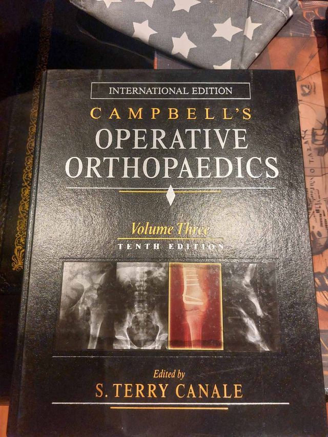 Εικόνα 1 από 1 - Βιβλίο -  Βόρεια & Ανατολικά Προάστια >  Πεύκη