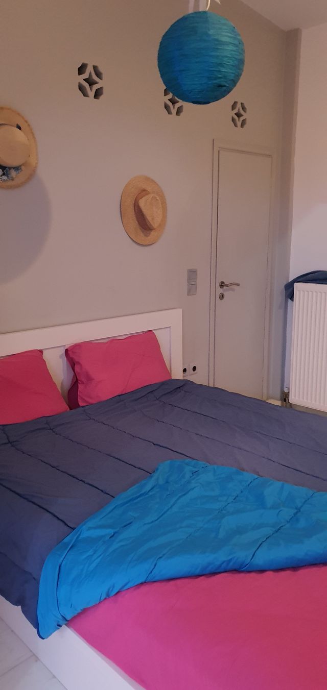 Εικόνα 1 από 10 - Πάπλωμα Μεγάλο Και Δώρα -  Βόρεια & Ανατολικά Προάστια >  Νέα Ερυθραία