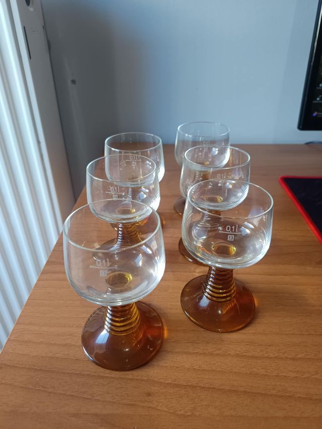 Εικόνα 1 από 5 - Ποτήρια Κρασιού -  Κεντρικά & Δυτικά Προάστια >  Ίλιον (Νέα Λιόσια)