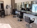 Εικόνα 3 από 8 - Πώληση-Κομμωτήριο - Μανικιούρ - Πεντικιούρ -  Βόρεια & Ανατολικά Προάστια >  Πεντέλη