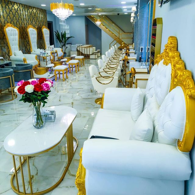 Εικόνα 1 από 12 - Luxury Beauty Salon -  Πειραιάς >  Κέντρο