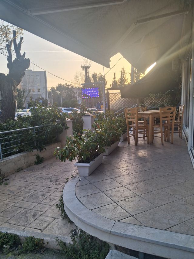 Εικόνα 1 από 4 - Εστιατόριο -  Βόρεια & Ανατολικά Προάστια >  Ηράκλειο