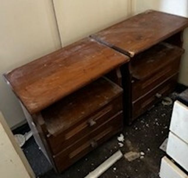 Εικόνα 1 από 1 - Κομοδίνο -  Κεντρικά & Νότια Προάστια >  Καλλιθέα