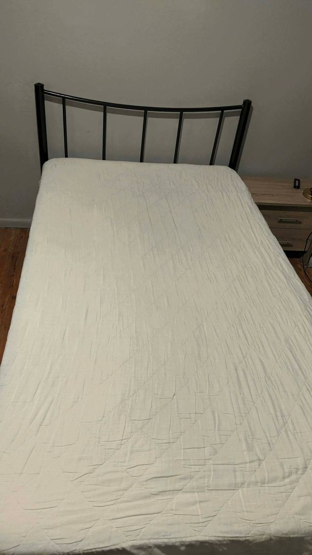 Εικόνα 1 από 6 - Ημίδιπλο Κρεβάτι με στρώμα -  Κεντρική Θεσσαλονίκη >  Κέντρο