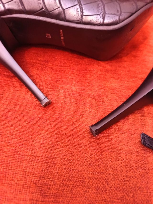 Εικόνα 1 από 6 - ΓΟΒΕΣ γυναικείες -  Βόρεια & Ανατολικά Προάστια >  Ηράκλειο