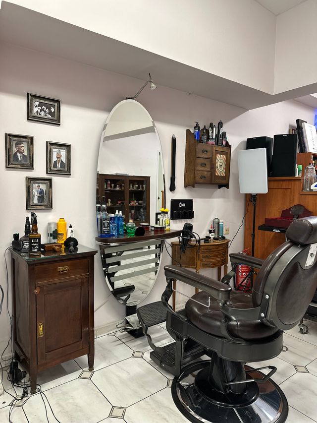 Εικόνα 1 από 7 - Κομμωτήριο -  Πειραιάς >  Νέο Φάληρο