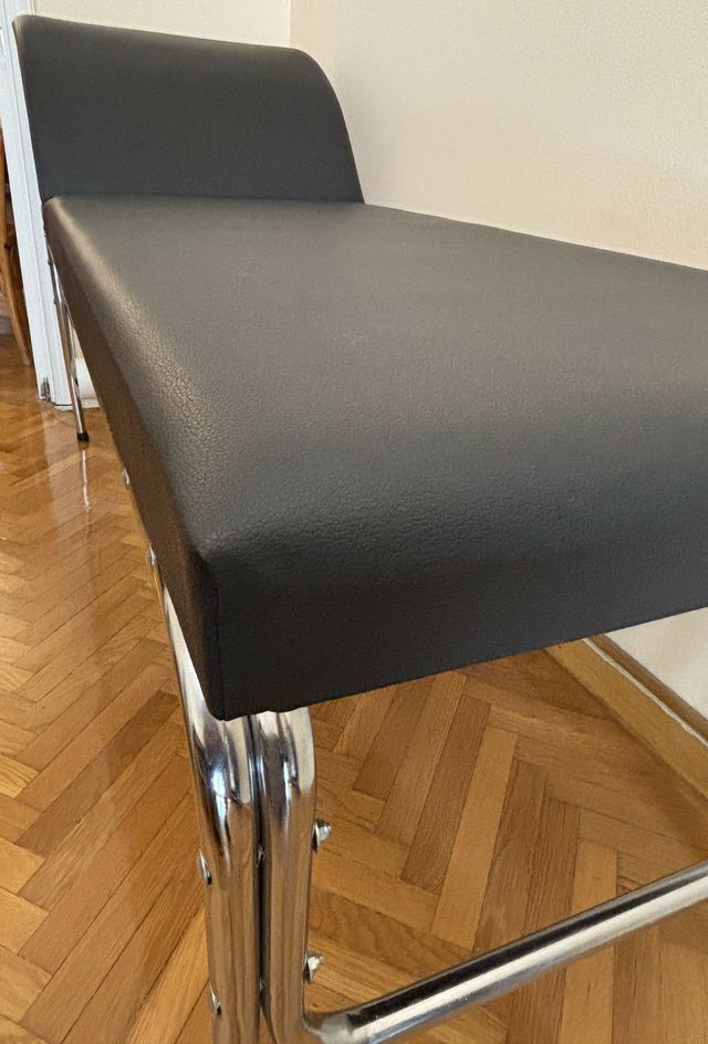 Εικόνα 1 από 4 - Κρεβάτι -  Κέντρο Αθήνας >  Κολωνάκι