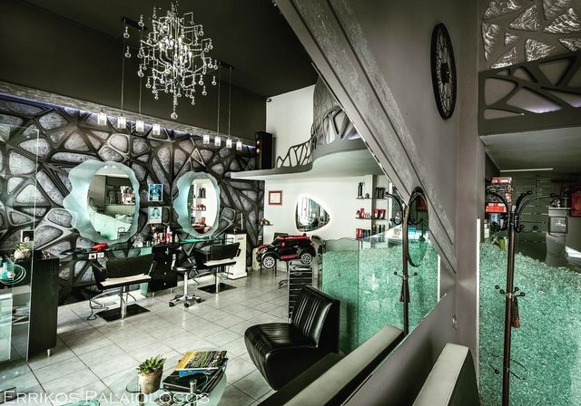 Εικόνα 1 από 3 - Κομμωτήριο - Πελοπόννησος >  Ν. Αχαΐας